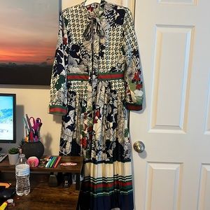 Floral patterned maxi dress